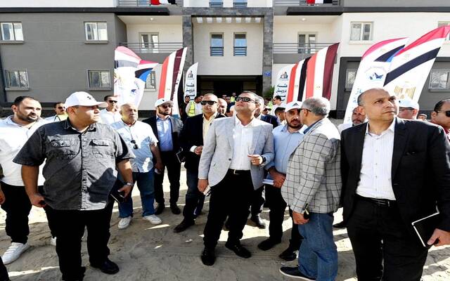 وزير الإسكان يتفقد المرحلة الأولى للكورنيش بمدينة المنصورة الجديدة