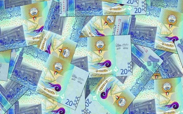 الدينار الكويتي يرتفع أمام 4 عملات أجنبية
