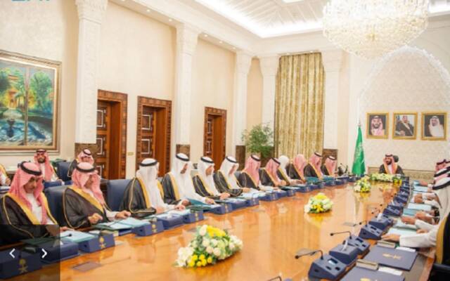 برئاسة ولي العهد.. مجلس الوزراء يصدر 14 قراراً باجتماع في نيوم