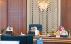 الأمير سلمان بن حمد آل خليفة ولي العهد في البحرين خلال الاجتماع الاعتيادي الأسبوعي لمجلس الوزراء