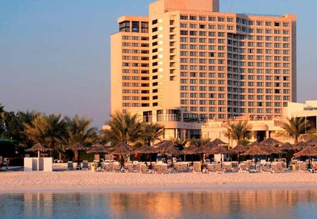 أحد الفنادق التابعة للمؤسسة الوطنية لإدارة الفنادق في الإمارات