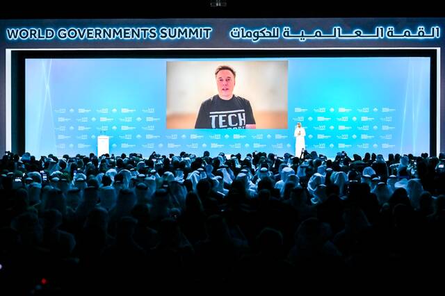 الإمارات تكشف عن مشروع "دبي لوب" بالتعاون مع إيلون ماسك