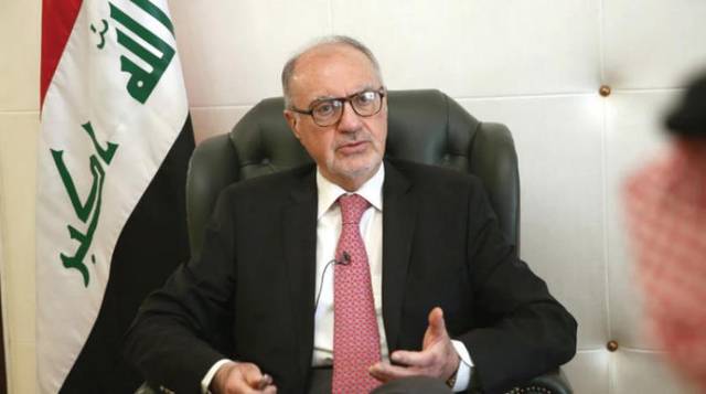 وزير المالية العراقي: تغيير سعر الصرف منع تسريح آلاف الموظفين