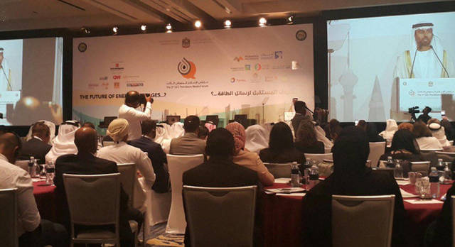 وزير الطاقة الإماراتي:مناقشة تمديد اتفاق خفض إنتاج النفط الشهر المقبل