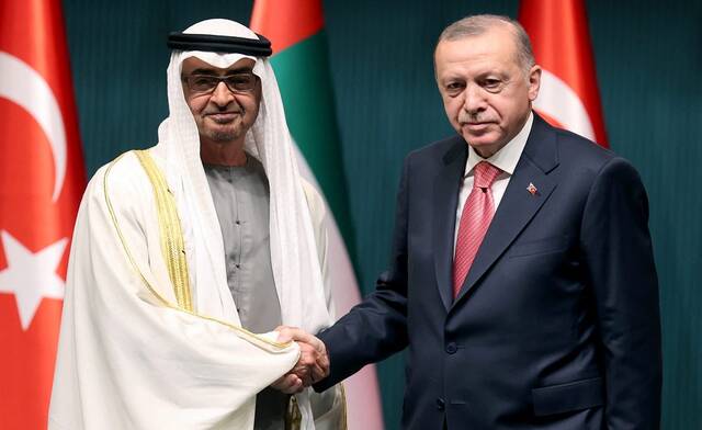 الشيخ محمد بن زايد آل نهيان رئيس الإمارات ورجب طيب أردوغان رئيس الجمهورية التركية