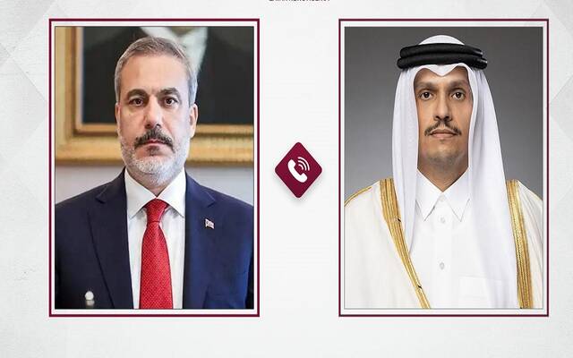 الشيخ محمد بن عبدالرحمن بن جاسم آل ثاني رئيس مجلس الوزراء وزير الخارجية القطري وهاكان فيدان وزير الخارجية بالجمهورية التركية