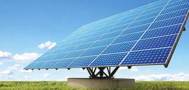 البحرين تطرح مناقصة لبناء محطة للطاقة الشمسية