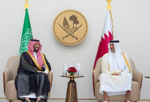 الأمير محمد بن سلمان والأمير تميم بن حمد