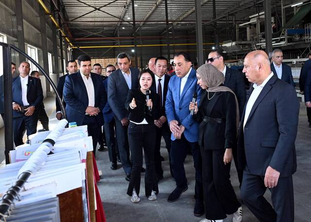 جانب من الزيارة