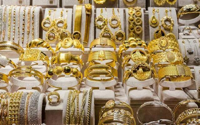 إنفوجرافيك.. أكبر 12 دولة بالعالم شراءً للمجوهرات الذهبية بالربع الأول 2023