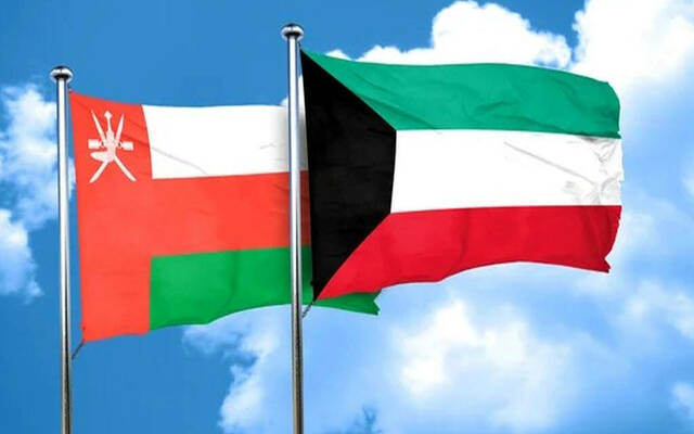 علم دولة قطر وعلم سلطنة عمان