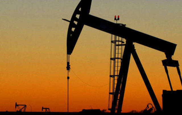قطاع البتروكميات يرتفع بنسبة4.8% و سهم "سابك" يتجاوز المئة ريال بنصف ريال  