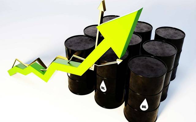 أوبك والتوترات الجيوسياسية تدفعان أسعار النفط لمكاسب حادة في 2019