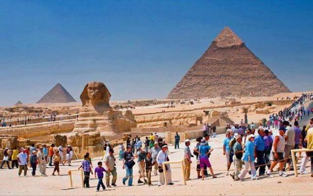 العناني: مصر تسعى إلى ربط شواطئ البحر الأحمر بالمواقع الأثرية
