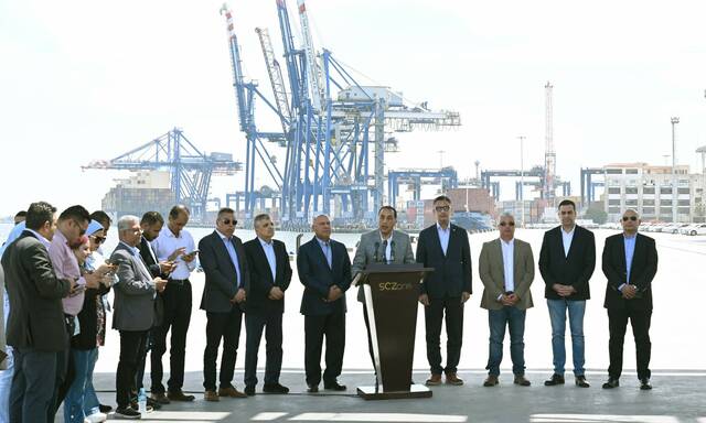 مدبولي: نحصد ثمار 10 سنوات من تنمية قناة السويس