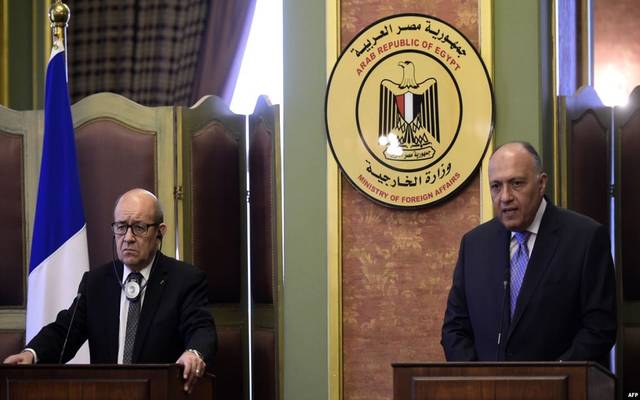 وزير الخارجية المصري يناقش مع نظيره الفرنسي قضايا سوريا وليبيا