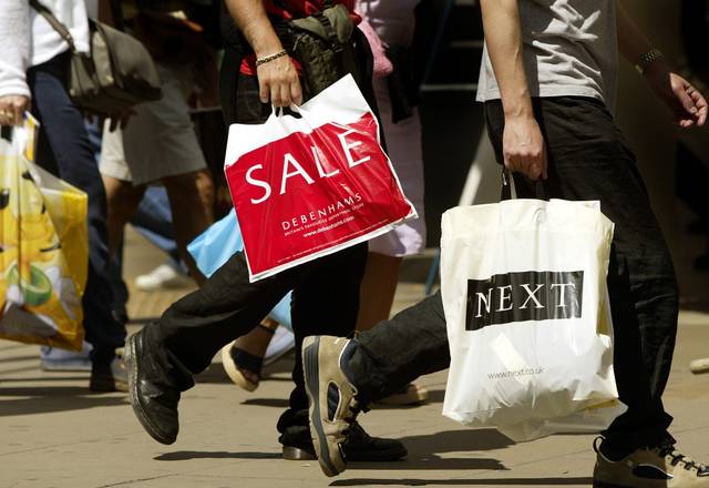 UK retail sales flatten in September