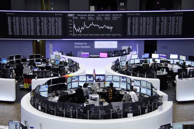 الأسهم الأوروبية تتراجع مع هبوط أسعار السلع