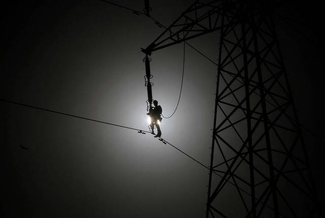"الكابلات الكهربائية" تُنفذ صفقة بيع "كابلات مصر"