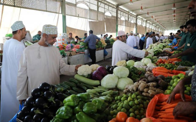 بلدية مسقط تعيد النشاط لسوق الخضراوات والفاكهة المركزي