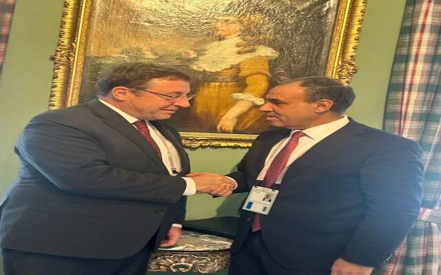 بدر عبدالعاطي وزير الخارجية والهجرة المصري وأكيم شتاينر مدير برنامج الأمم المتحدة الإنمائي