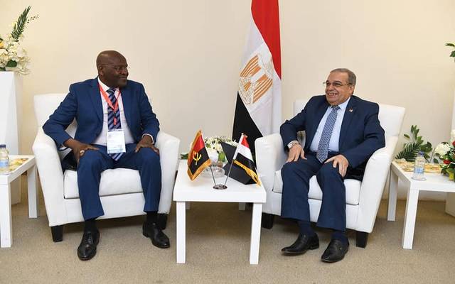 مصر وأنجولا تبحثان التعاون العسكري المشترك