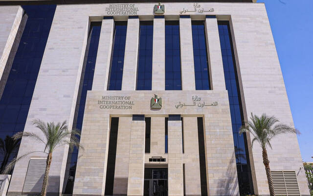 ماذا تعرف عن برامج مبادلة الديون التى وقّعتها مصر مع شركاء التنمية؟