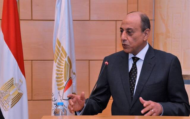 وزير: مصر تولي اهتماماً كبيراً لتطوير قطاع النقل الجوي