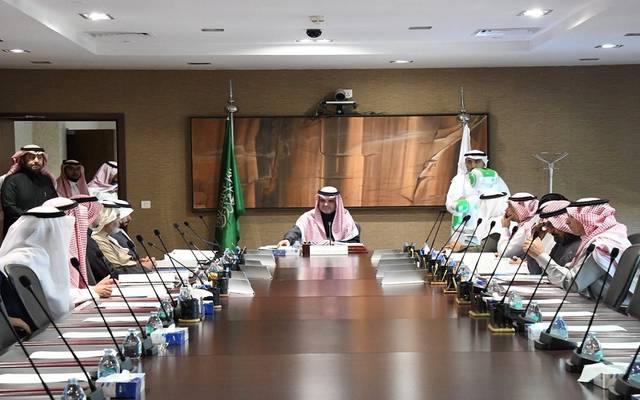 بالصور.. تعيين أول روبرت بوظيفة حكومية في السعودية