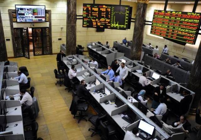 البورصة المصرية تؤجل تبويب الشركات المقيدة وتسكينها بالقطاعات لأسباب فنية