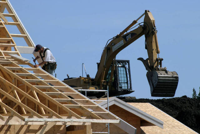 US construction spending falls in May