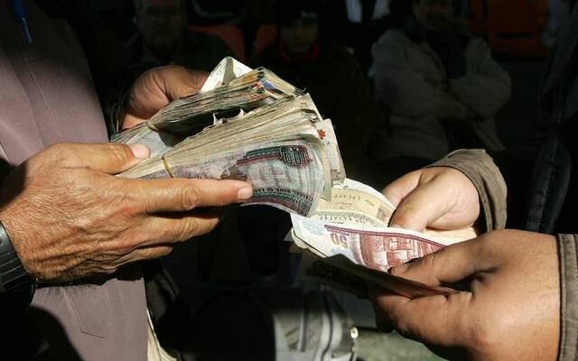 دخل الأسرة المصرية شهريا