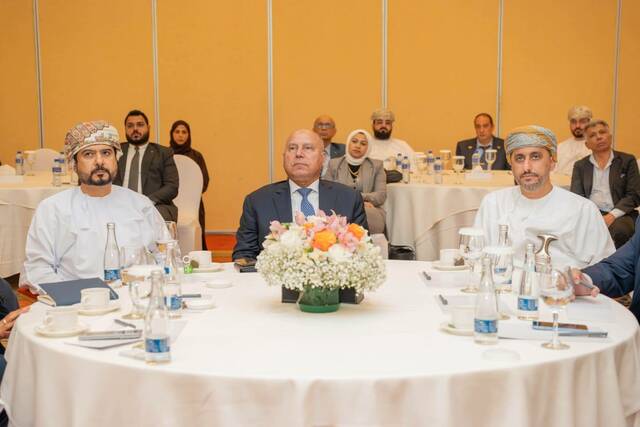 جانب من اللقاءات