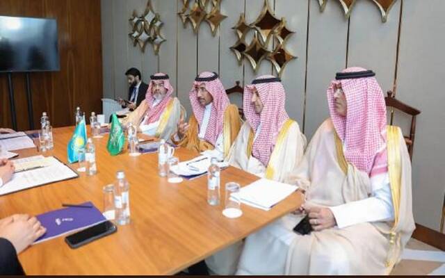 وزير الصناعة والثروة المعدنية بندر بن إبراهيم الخريّف