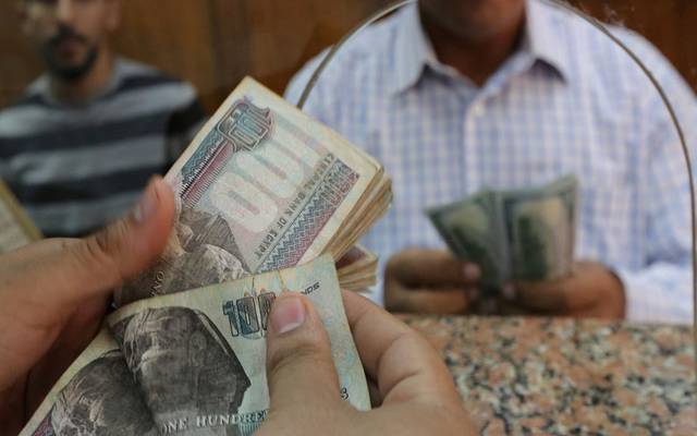 "المالية" تنفي فرض ضرائب على ودائع المصريين بالبنوك بسبب أزمة "كورونا"