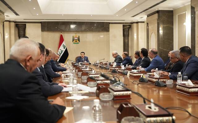 رئيس وزراء العراق يوجه بتشكيل فريق لإنهاء حالة التلكؤ في تنفيذ المشاريع الخدمية