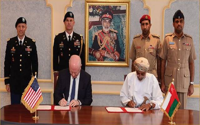 بموجب اتفاقية.. عمان تسمح للولايات المتحدة باستغلال الموانئ والمطارات