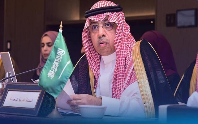 رئيس الهيئة العامة للطيران المدني رئيس المجلس التنفيذي للمنظمة العربية للطيران المدني عبدالعزيز بن عبدالله الدعيلج
