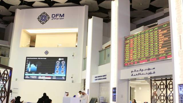 Selling pressures weigh on DFM on Tuesday