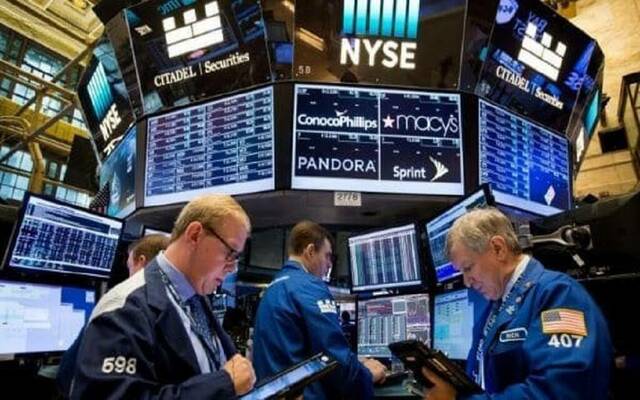 تباين أداء الأسهم الأمريكية بمستهل تعاملات الثلاثاء مع بوادر حرب تجارية عالمية