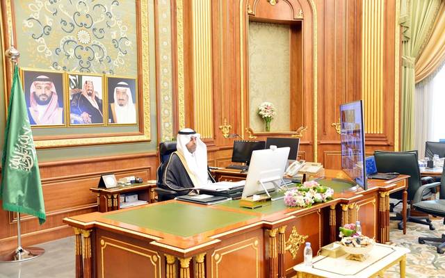 عضو بالشورى يطالب بعدم اشتراط توفر الخبرة على السعوديين للعمل بالقطاع الخاص