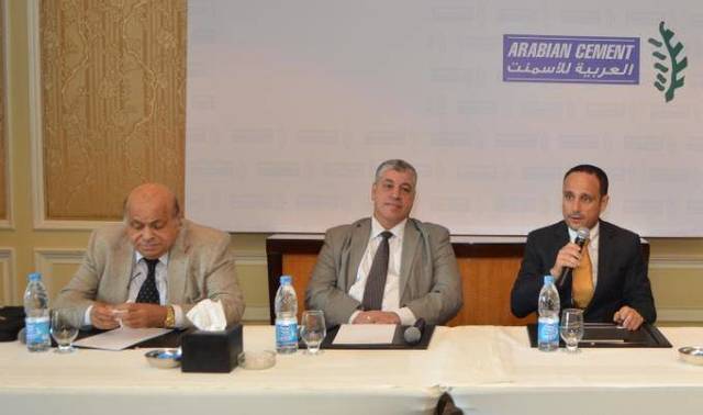 "العربية للأسمنت" تنهي تجارب تشغيل خط إنتاجها الثاني بمصنعها في السويس