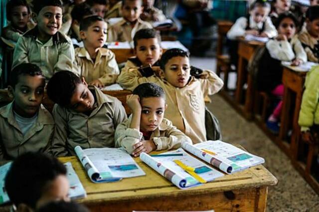 مصر تطلق خطة التأمين الطبي الشاملة لتعزيز جودة حياة الطلاب بالعام الدراسي الجديد