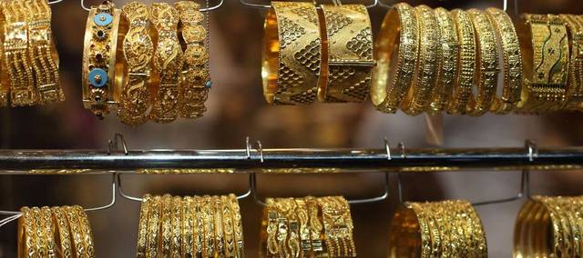 أسعار بيع الذهب في الكويت تنخفض بتعاملات اليوم الثلاثاء
