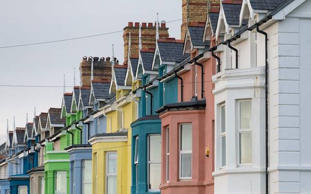 أسعار المنازل في بريطانيا ترتفع بأكبر وتيرة منذ فبراير