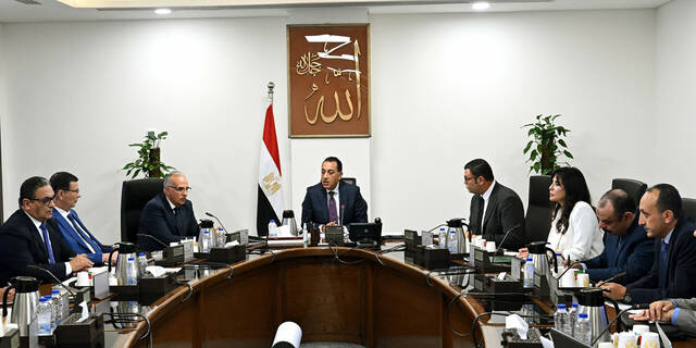 الحكومة المصرية تعتزم التوسع في مشروعات تحلية المياه والمعالجة الثلاثية