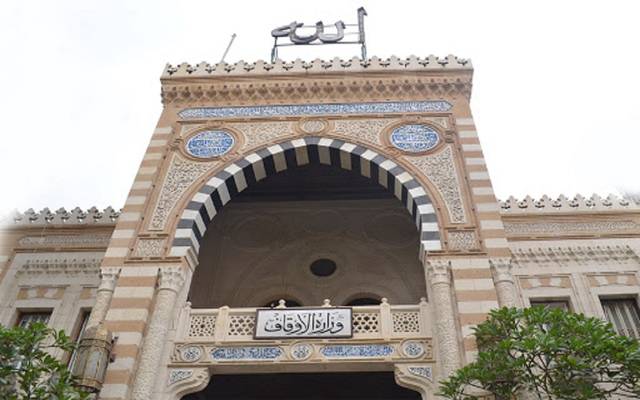 مصر تغلق المساجد والزوايا لمدة أسبوعين بسبب "كورونا"