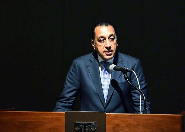 مدبولي يدعو الشركات اليابانية لإنشاء منطقة صناعية في "اقتصادية قناة السويس"