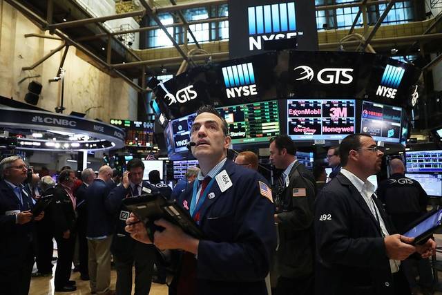 World’s billionaires lose $100bn on stock market rout