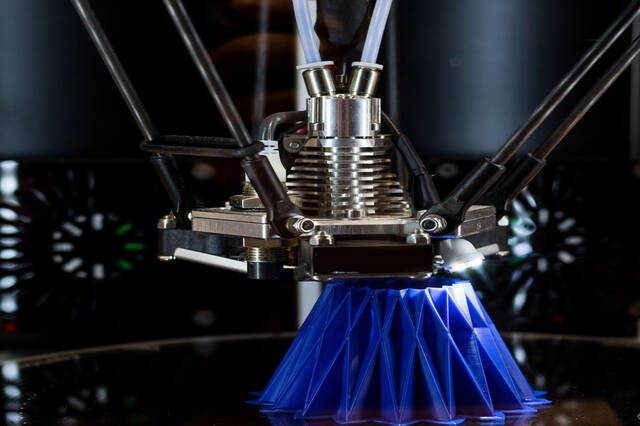 Al Seer Marine unveils world’s largest maritime 3D printer